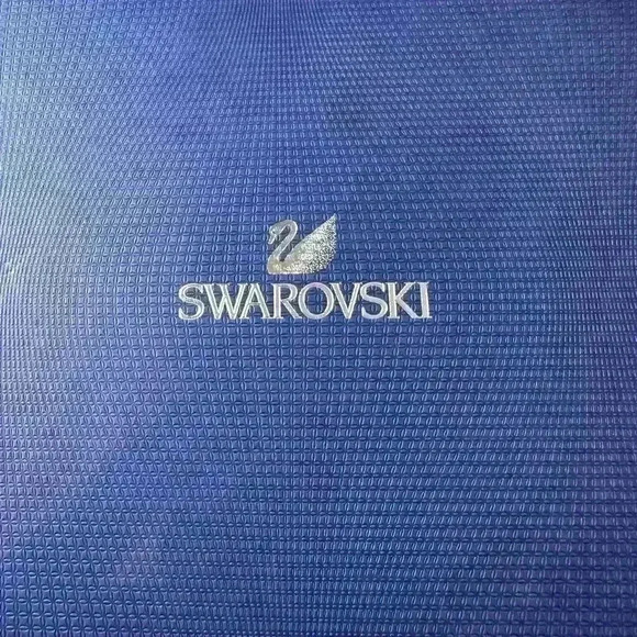 NWT - Swarovski Crystal Disney - Dory from Nemo Glass Figure - Picture 10 of 10